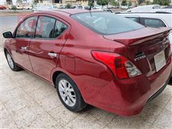 نيسان فيرسا